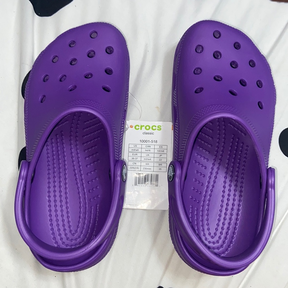Purple crocs